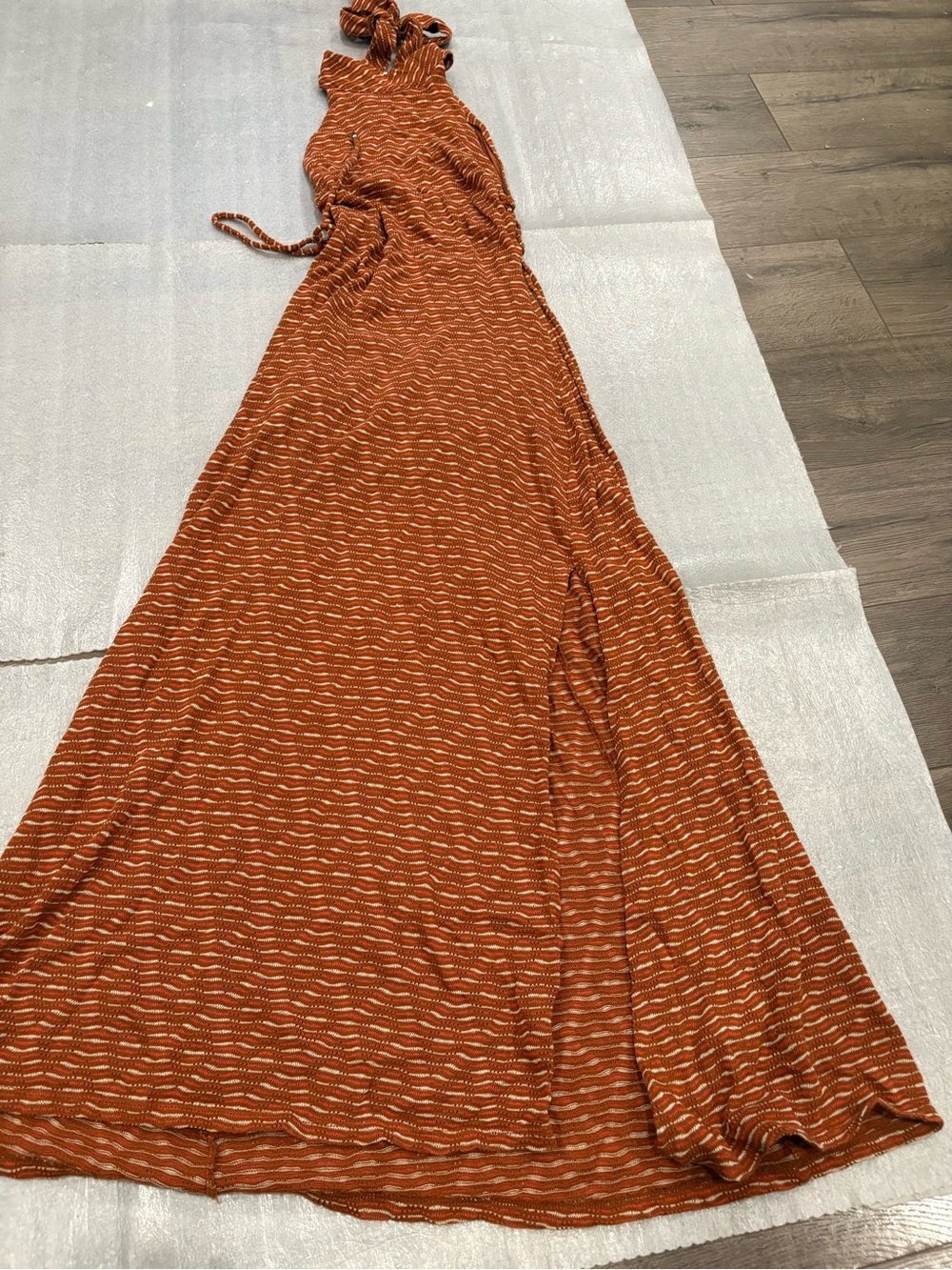 [S]Free People Frankie Sleeveless Striped Halter Maxi Dress in Rust Brown - Picture 3 of 10
